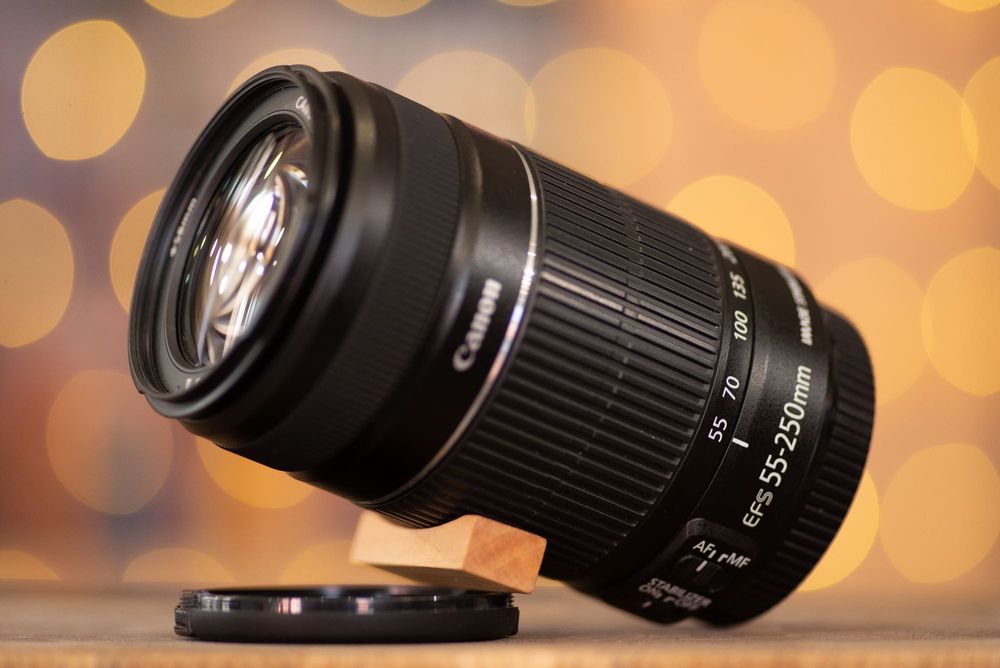 Canon 55-250mm f/4.5-5.6 IS EF обектив Канон
