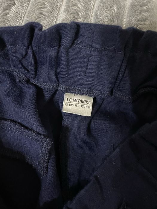Продам школьные вещи