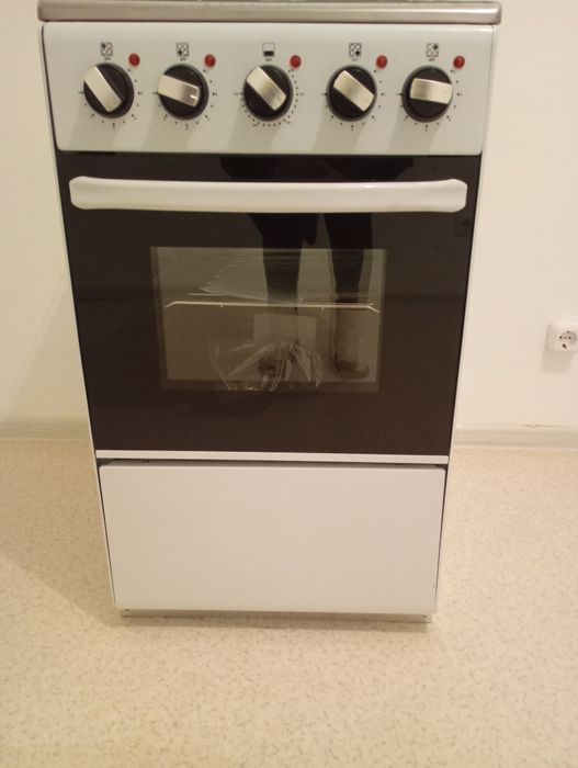 Продам электро плиту. Новая!!!