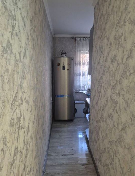 Продаю 1 в 2-х комнатную квартиру Сергели 1