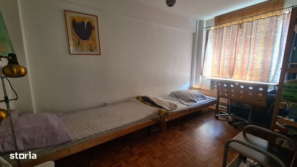 Apartament 3 camere in Centrul Istoric, Brasov