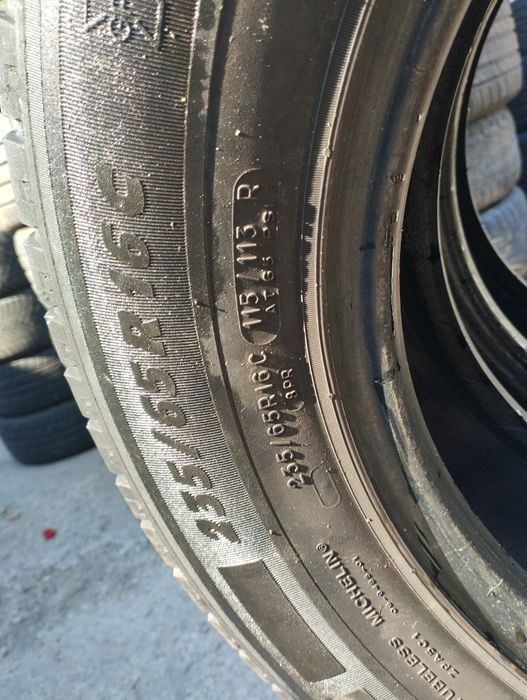 2 buc 235 65 16C Michelin vara