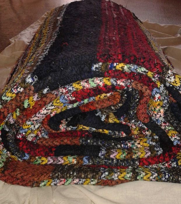 НОВИ килими от едно време