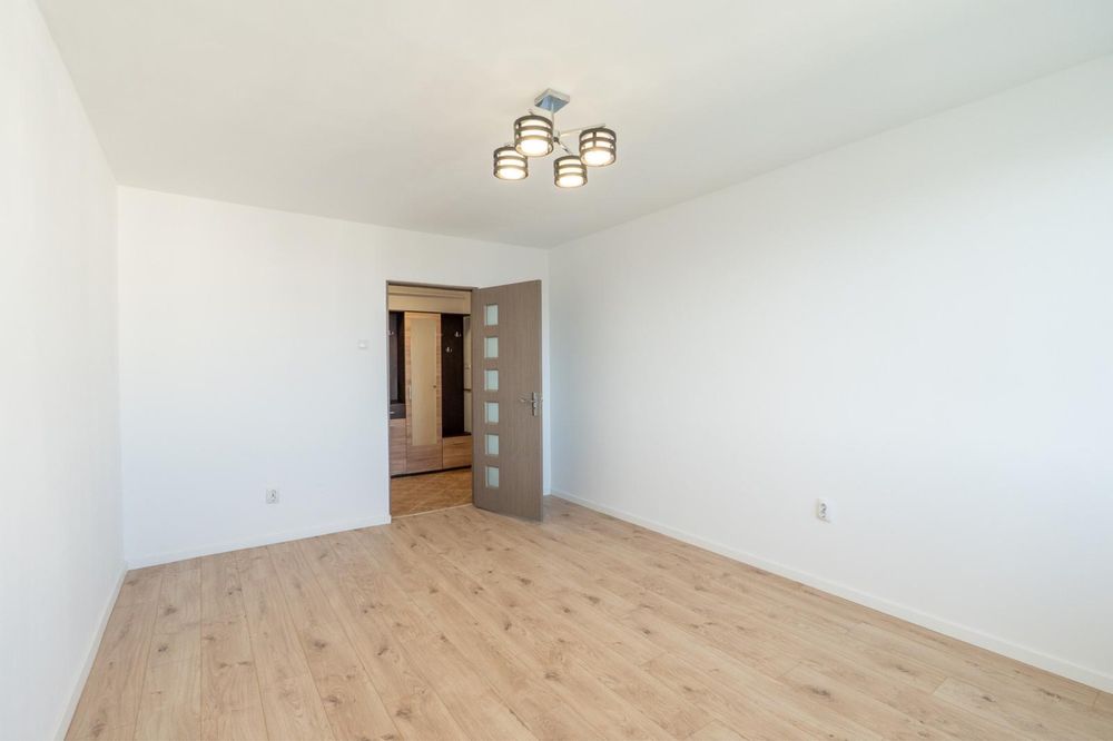 Inchiriez apartament cu doua camere