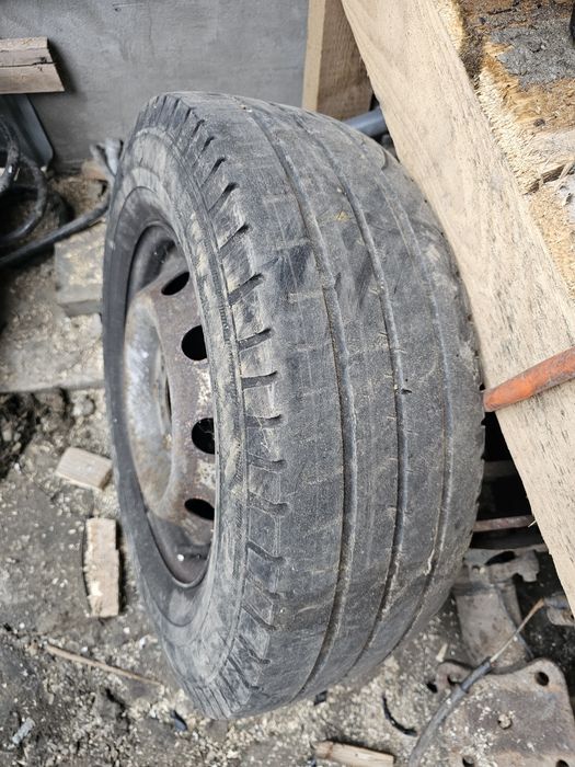 Roata Peugeot Boxer 215/70 R15 C