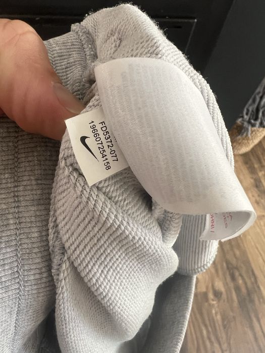 Nike Kids size M 137-147