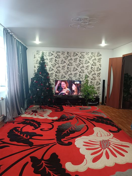 Продам трёхкомнатную квартиру