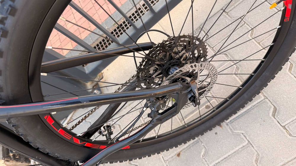Маунтинбайк Drag Hardy 9.0 M – RockShox 35 Gold, Shimano CUES/XT 1x11, Dropper, Tubeless