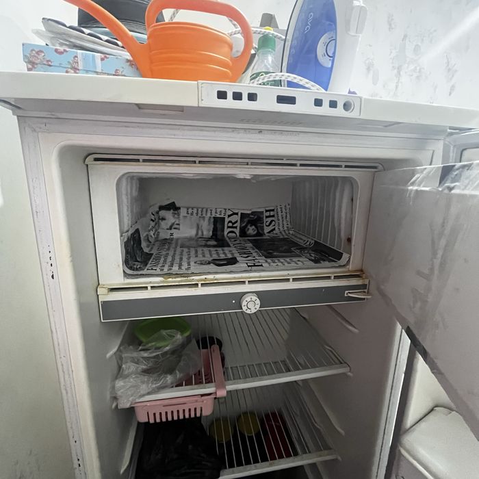 Продам холодильник