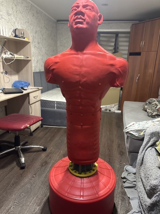 Боксерский манекен