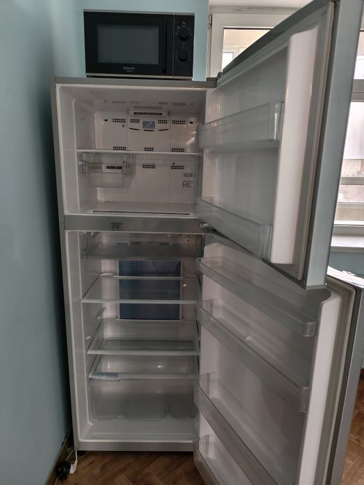 Холодильник б/у продается