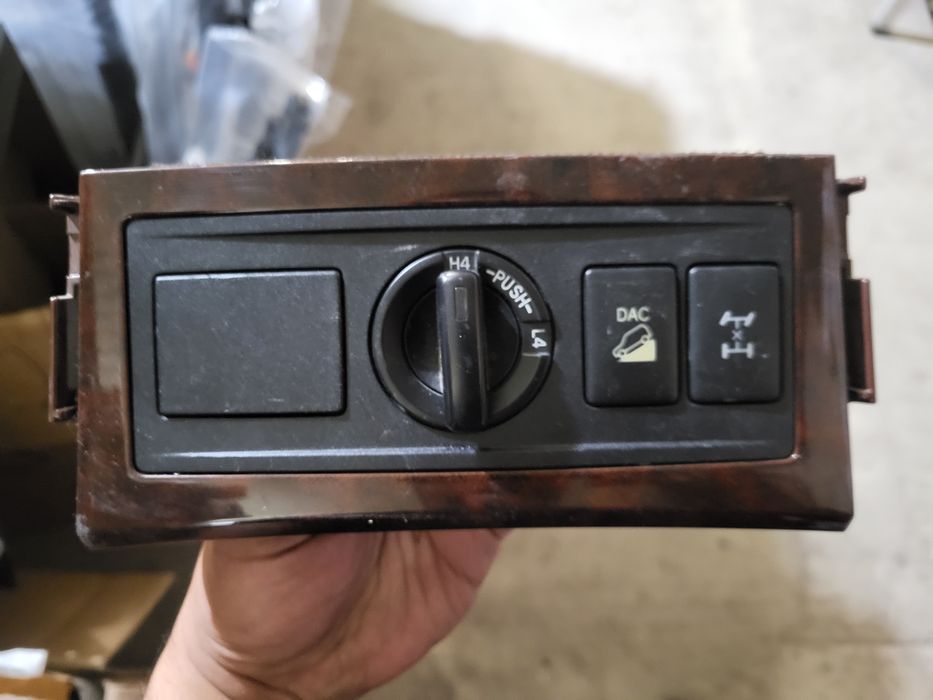 Детали салона Прадо 150 до рестайлинг