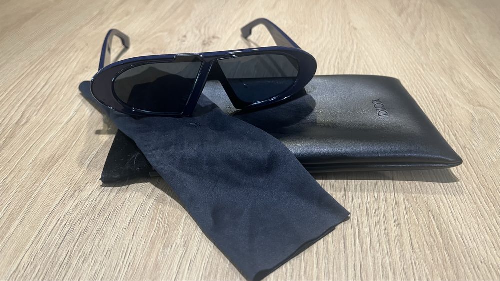 Слунчеви очила DIOR