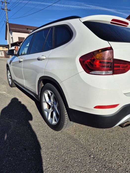 BMW X1 2013 — imagine 3