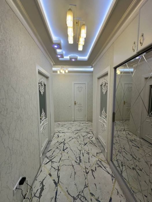 Продается 3х ком квартира в новостройке, ор-р: массив Кушбеги, 77м²