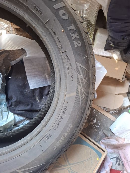 Vand 1 anvelopa 185 65 15 traxmax noua de vara