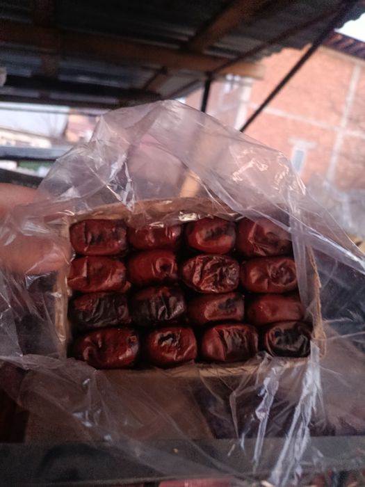 Продам финики срочно районе Карасу