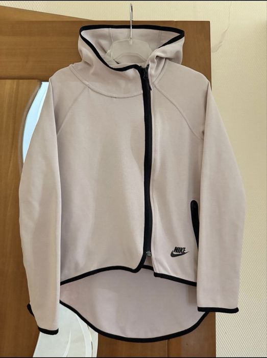 Спортивные костюмы Nike