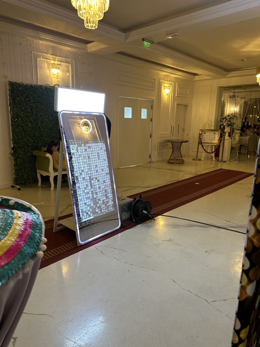 Photo Booth Oglindă Magică | Cabină Foto Nunți, Botezuri, Majorate | București, Pitești, Argeș