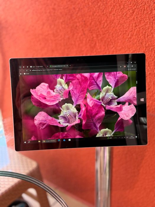 Таблет-лаптоп Microsoft Surface Pro 3