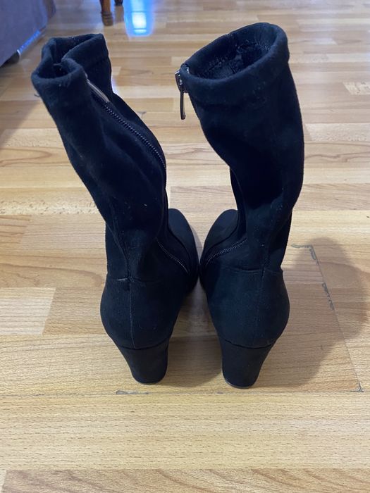 велурени боти (нови)