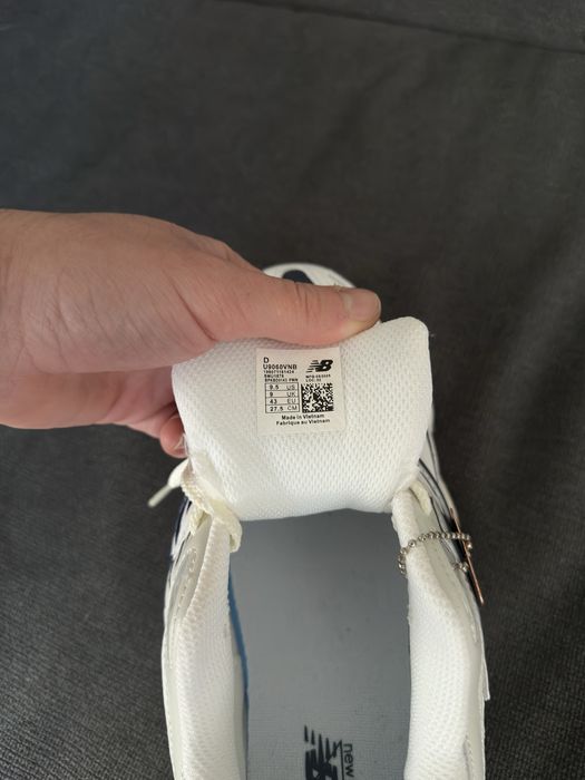 Обувки New Balance 9060