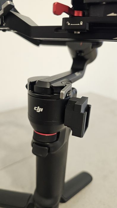 Stabilizator gimbal DJI RS3 mini