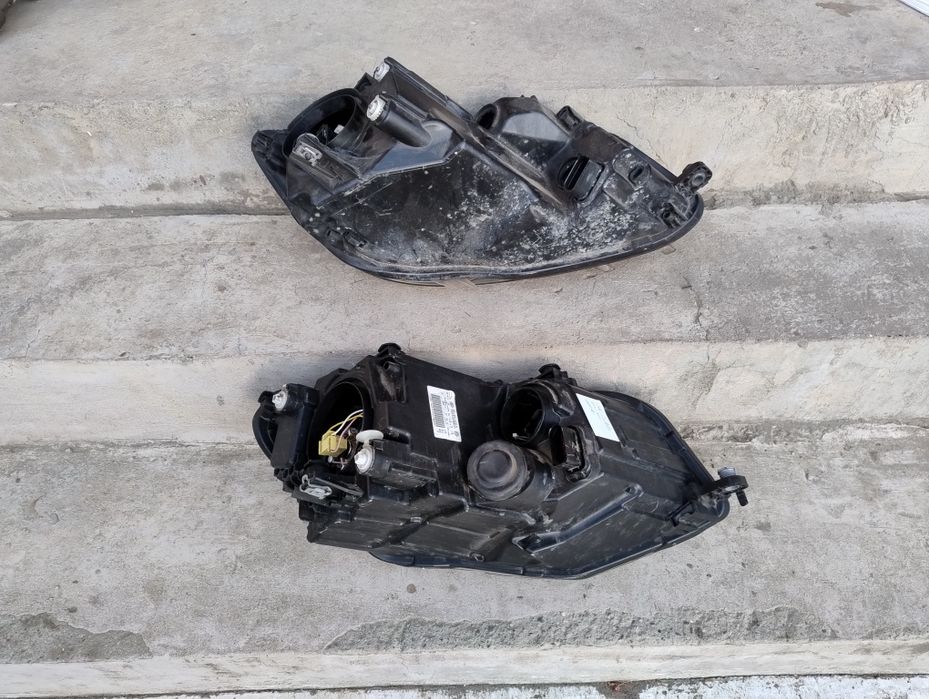 Faruri stânga VW Caddy