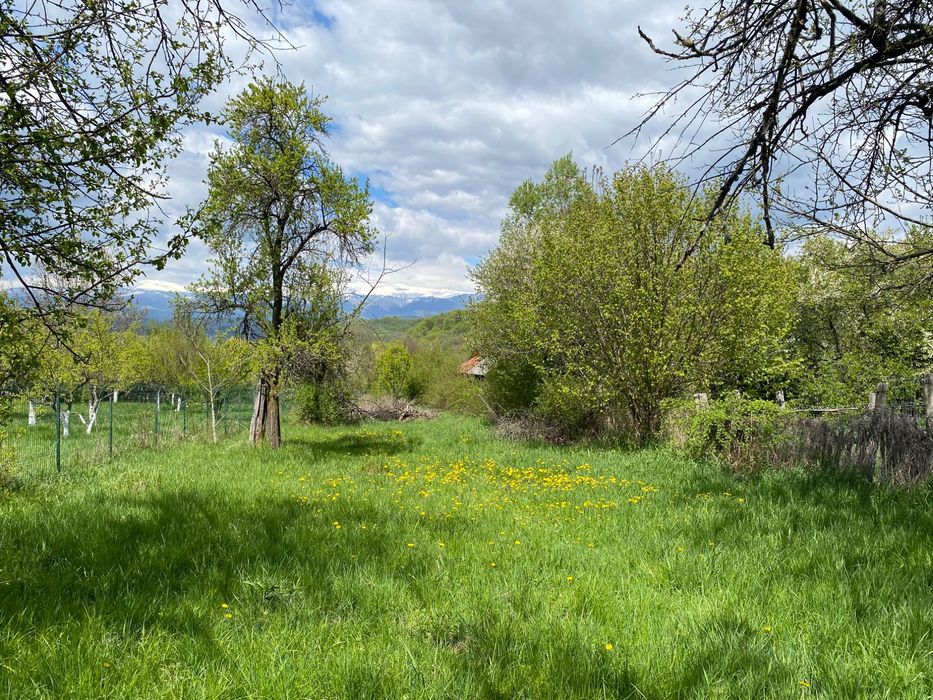 Teren intravilan 986 mp în Mărcuși – Câmpulung Muscel | vedere superbă spre munți | ideal casă de vacanță / retreat