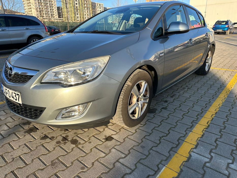 Опел Астра 1.7 cdti