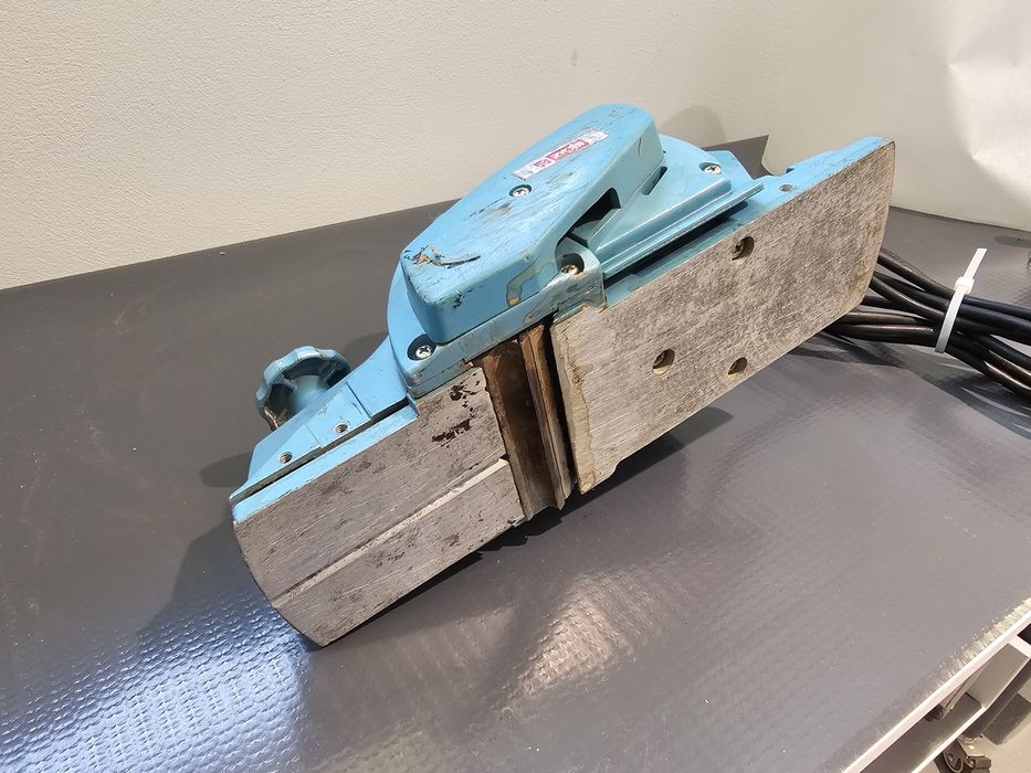 Rindea electrica Ryobi