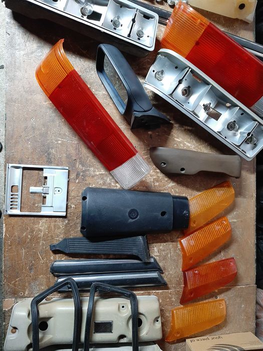 Останали части за бмв е21