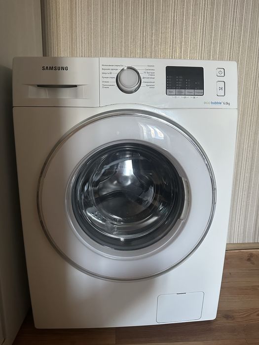 Продам стиральную машинку Samsung 6 кг, торг