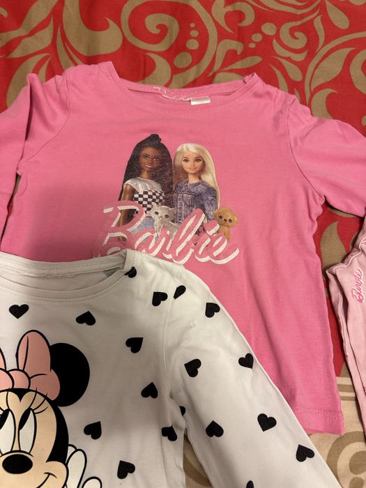 Lot pijamale Disney Minnie Mouse si Barbie 104