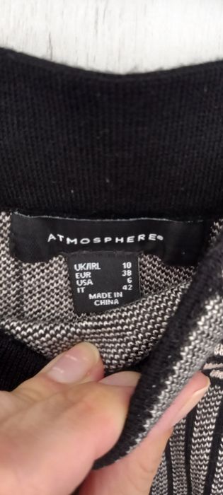 Fusta carouri marimea 38 ,M