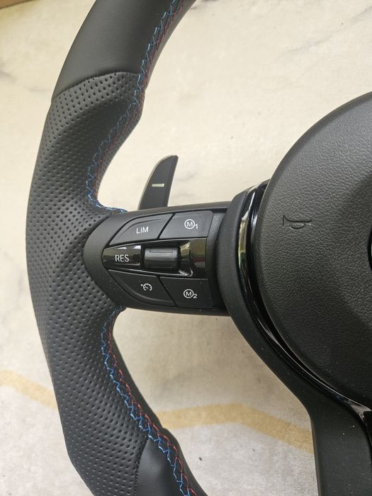 Bmw M sport волан