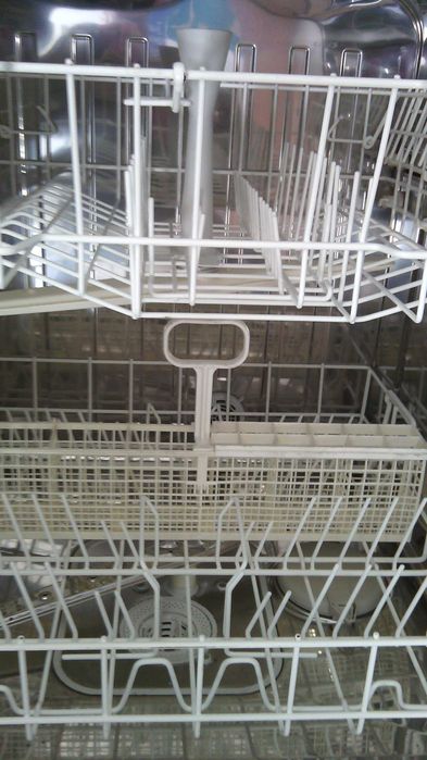 Швейцарска съдомиялна ZUG  ADORA 12 S за вграждане