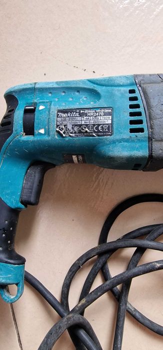 Перфоратор Makita