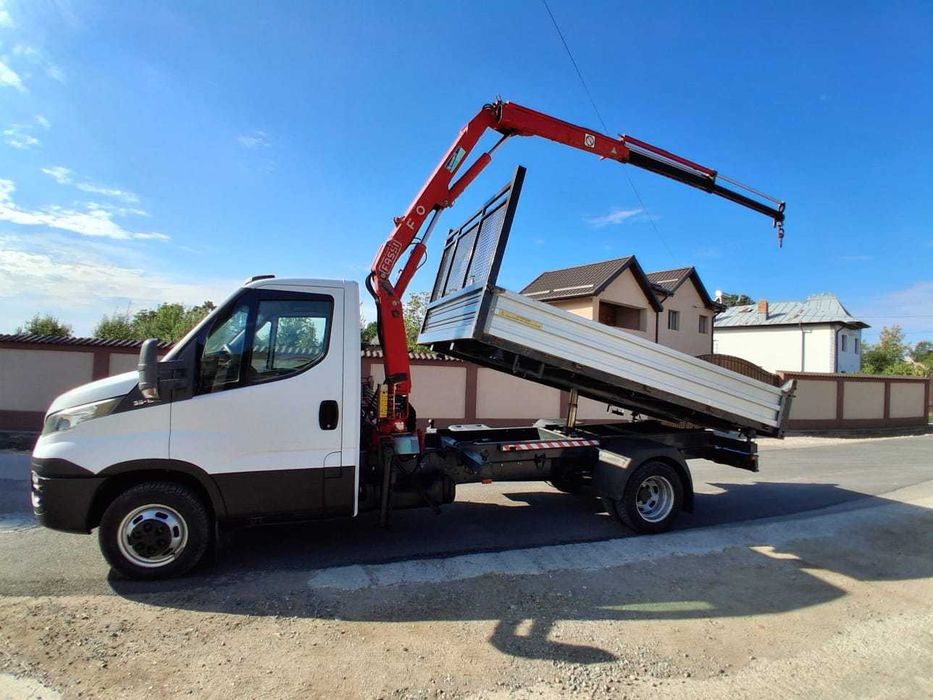 Iveco daily 35C15 cu macara