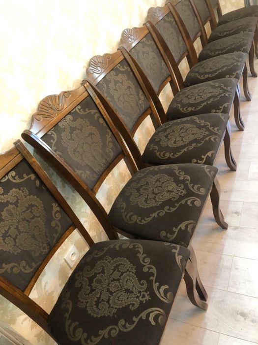 Продам стульев произв-а Малайзия