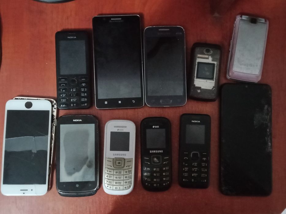 TNT жұлдыздары бар порнофотосуреттер