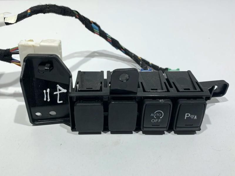 Panou butoane bord Nissan Qashqai 2 J11 SUV