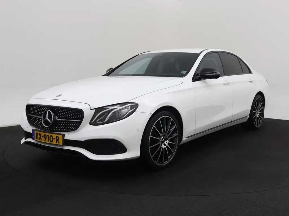Mercedes-Benz E 350 e Plug-in Hybrid | 12.2016 | 286 CP | Avantgarde | Airmatic | Camere 360° | Apple CarPlay