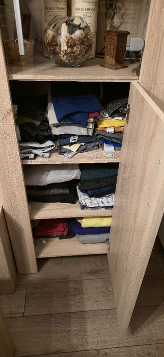 Mobilier living / set - 2vitrine turn + comoda tv + polita