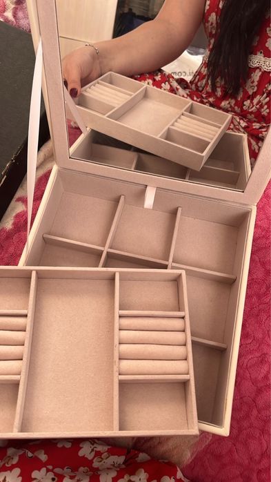 Шкатулка для украшения