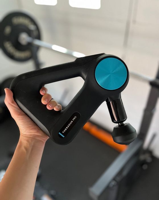 Массажер Theragun Pro перкуссионный