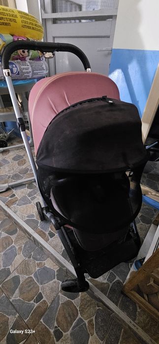 Cărucior copii in stare bună