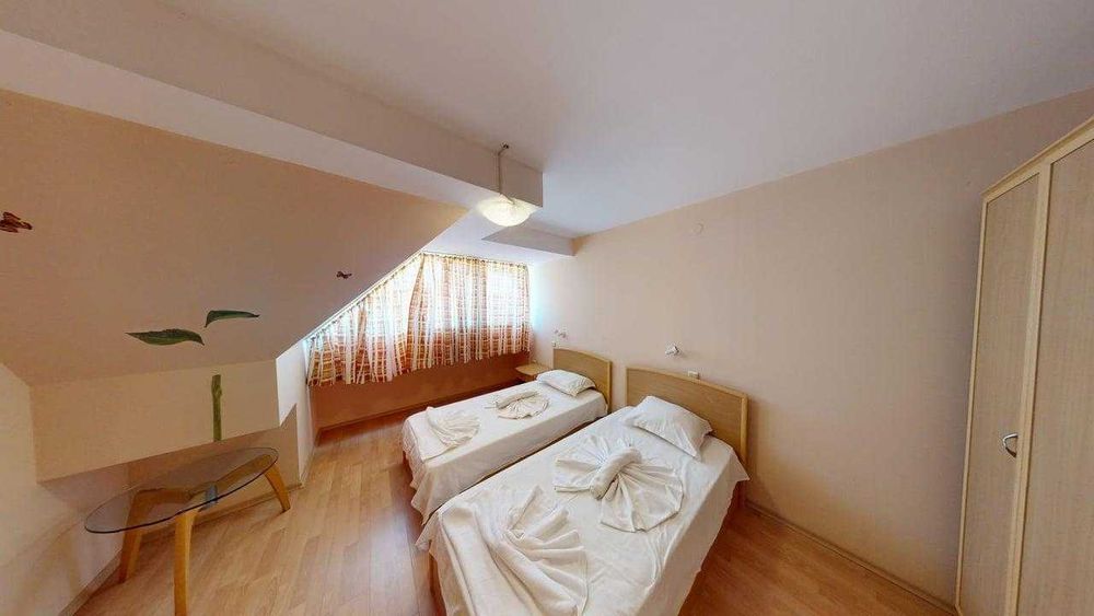 Продава се Тристаен апартамент в к.к. Слънчев бряг - 116 кв.м за 940 €/кв.м - Снимка #8