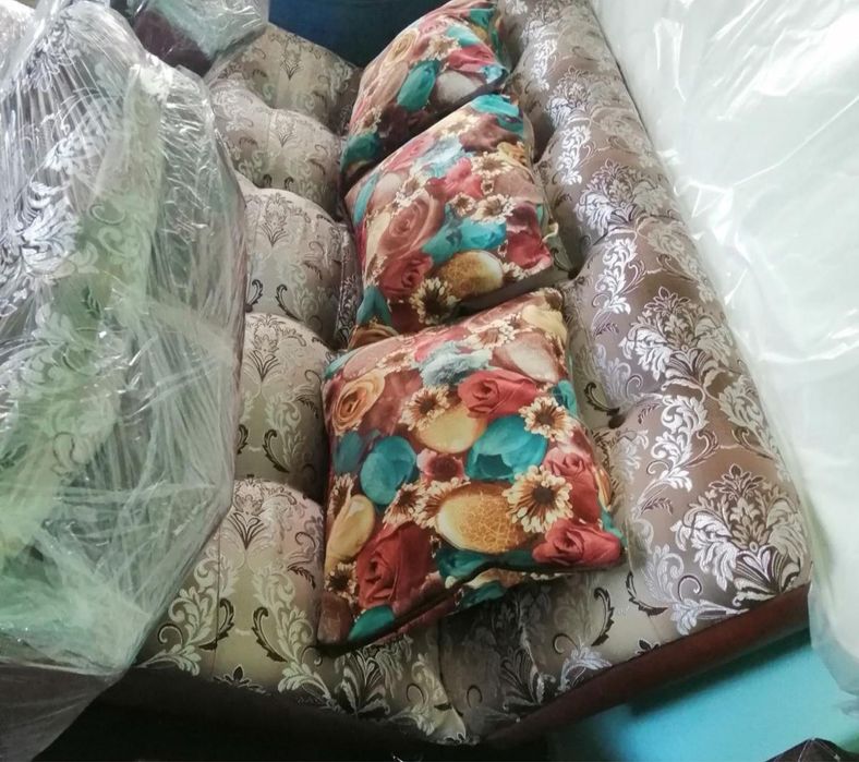 Диван сатылады, б/у жағдайы жақсы
