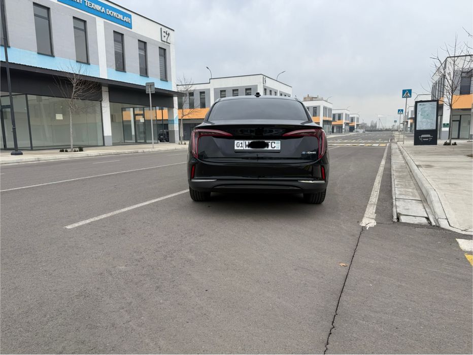 Hongji eqm-5 2025 yil 500 talik. Bonus 1 oy tekin zaryadlash.